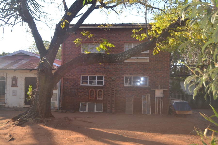 4 Bedroom Property for Sale in Schietfontein North West